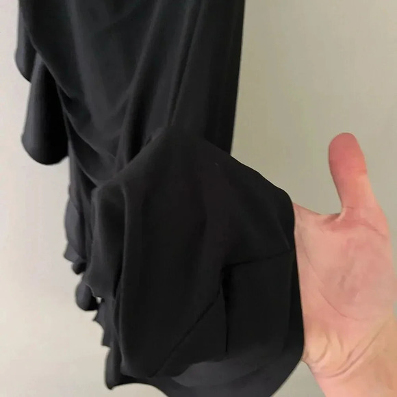 White House Black Market Womens Black Dress 8 One Shoulder Ruffled LBD Cocktail - Picture 6 of 8